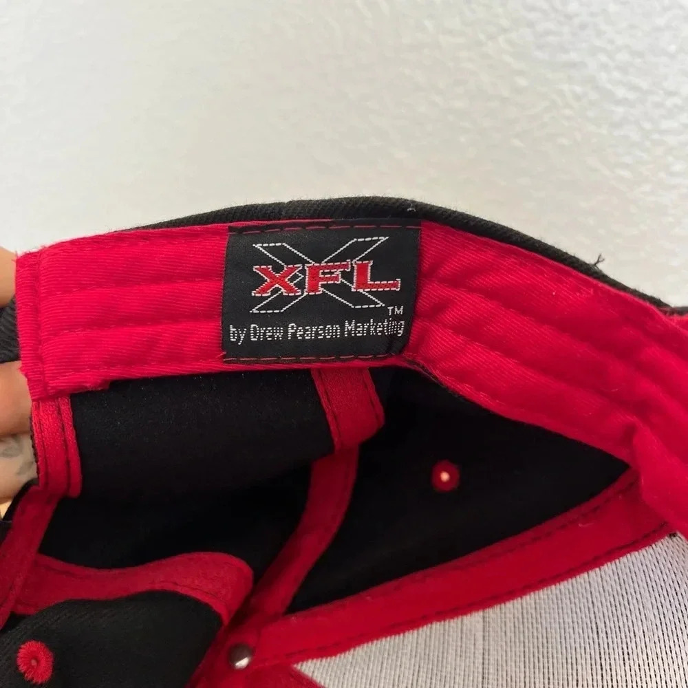 Vintage XFL San Francisco Demons Hat Black Adjustable Strapback Embroidered Logo - Picture 7 of 8